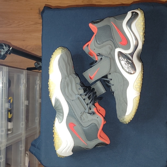 Nike Air Zoom Turf Jet 97 - Picture 2 of 6